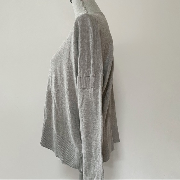 All Saints Cecily cutout shoulder sweater with asymmetrical hem - Picture 3 of 6